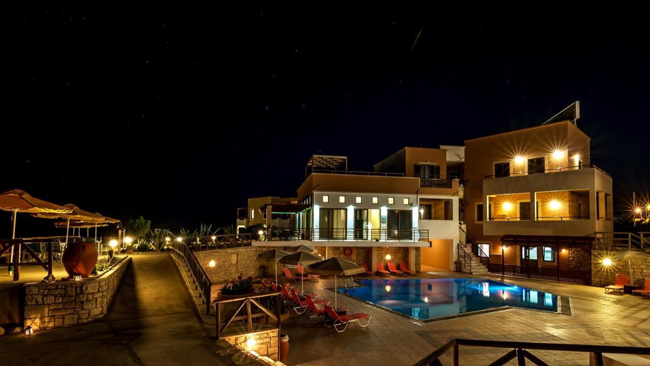 Alkionis Beach Hotel Apartments Sfáka Exterior foto